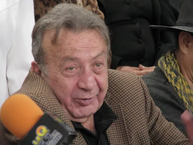 c649f3e4-0619-40c2-824e-ef1e1e103317